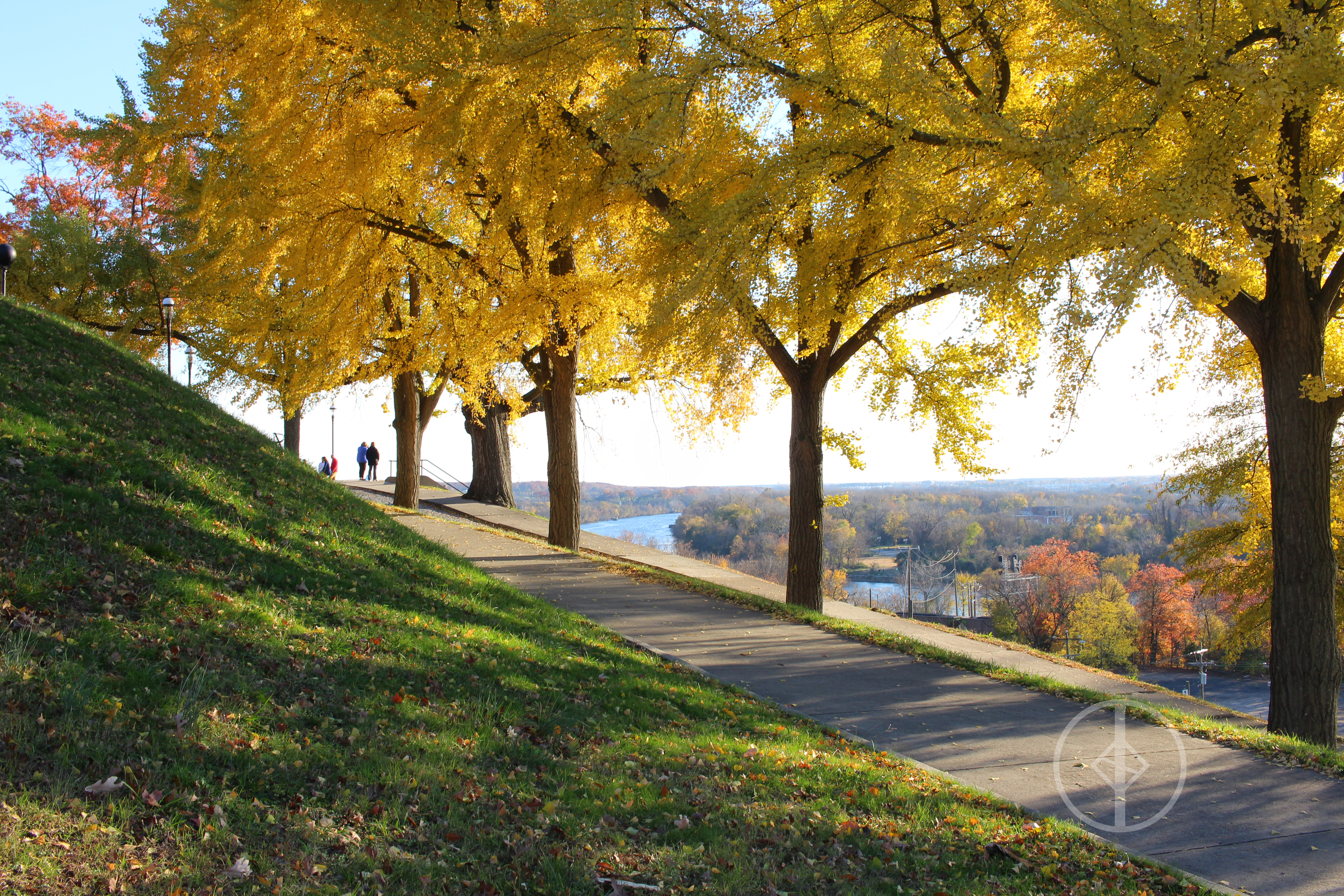 church_hill_autumn